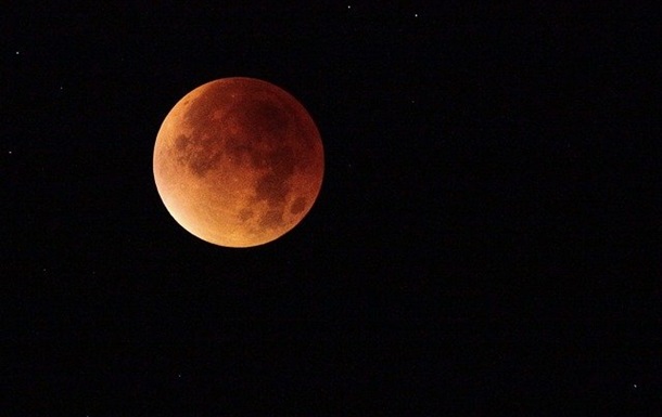 Часткове тіньове затемнення Місяця триватиме 3 години 28 хвилин і буде найтривалішим за останні 500 років.
