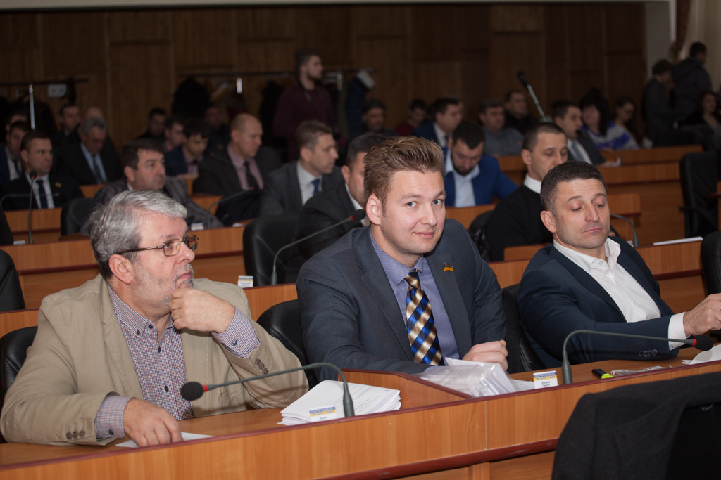 Таке рішення прийняли депутати ужгородської міської ради на 2 сесії, яка відбулась сьогодні в Ужгороді. 