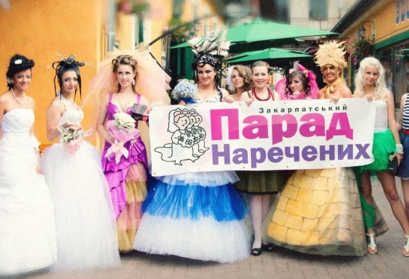 У неділю, 9 липня відбудеться 8-ий парад наречених в Ужгороді.