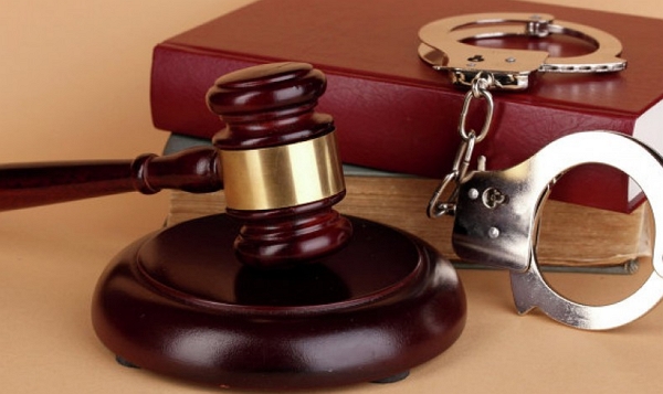 У Мукачеві підозрюваного у збуті наркотичних речовин взято під варту із альтернативою внесення понад 1 млн грн застави.
