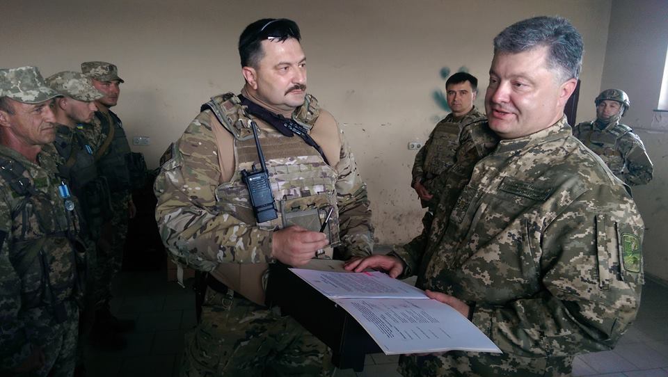 Президент Петр Порошенко подписал указ о демобилизации призывников пятой волны.