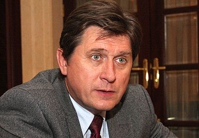 Росія намагається вплинути на вибори в України - політолог