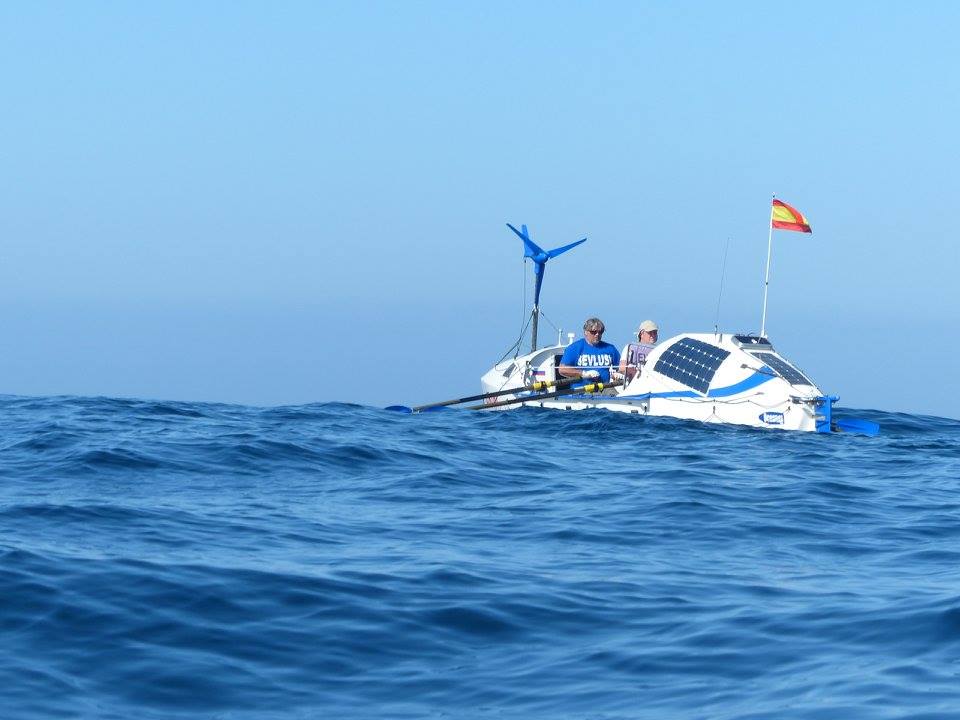 Весловий човен переобладнають новою системою рульового управління.