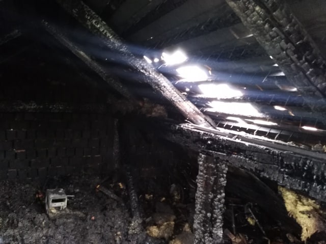Двоє людей отримало травми під час пожеж, що виникли впродовж 8 жовтня на території Закарпатської області.