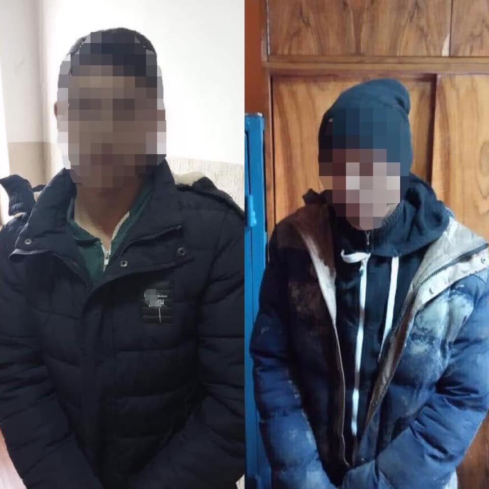Правоохоронці Берегова розшукали молодиків, які впродовж години вчинили два розбійні напади на місцевих жителів.