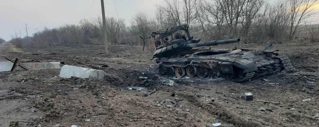 Бійці 128-ї окремої гірсько-штурмової бригади знищили за допомогою міномета російський танк Т-72. 
