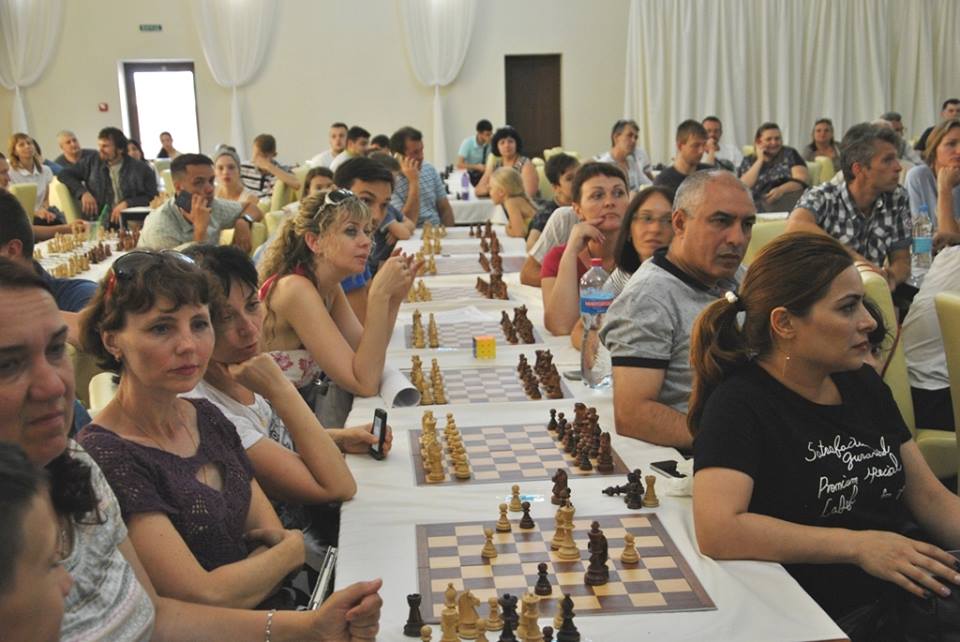 Цьогоріч участь у змаганнях взяла рекордна кількість спортсменів - 385 шахістів з Азербайджану, Угорщини, Білорусі, Словаччини, Туреччини, Швеції та 24 областей України.
