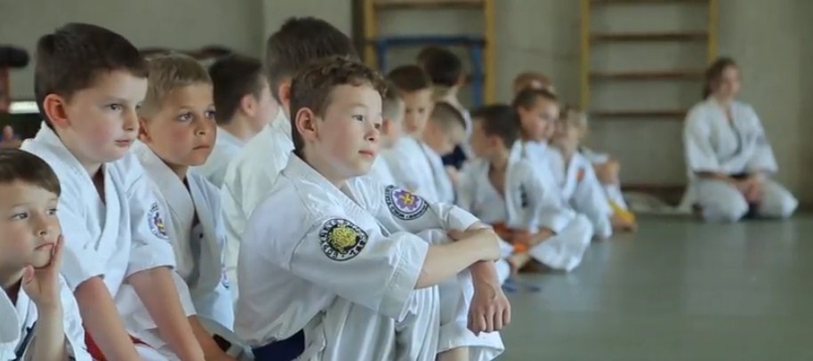 Ужгородські діти тренувалися одразу у трьох видах бойового мистецтва / ВІДЕО