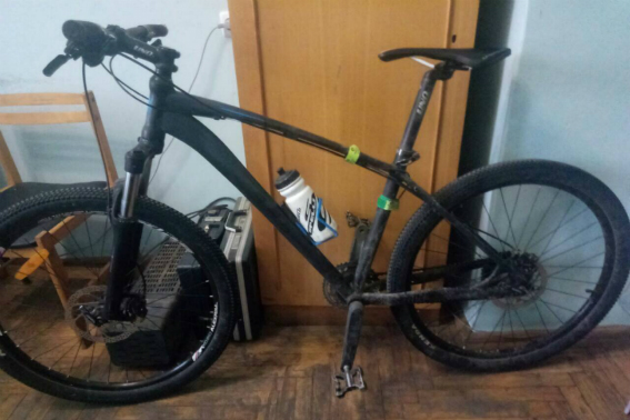 У Мукачеві поліція затримала 19-річного хлопця, який викрав велосипед у  місцевого мешканця та продав його.