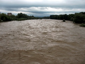 Істотне підвищення рівня води у закарпатських річках спостерігатиметься протягом трьох наступних днів.
