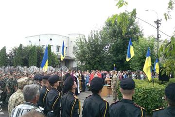 В Ужгороде открыли мемориал погибшим воинам / ВИДЕО