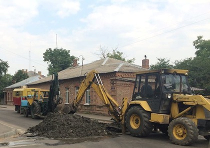 В Ужгороді підприємства сплачуватимуть штраф за розкопані вулиці / ВІДЕО