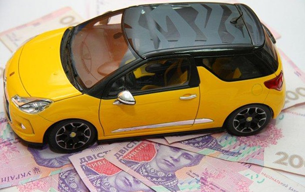 Кабмін змінив Методику визначення середньоринкової вартості легкового автомобіля для оподаткування його транспортним податком (в розмірі 25 тис. грн). 