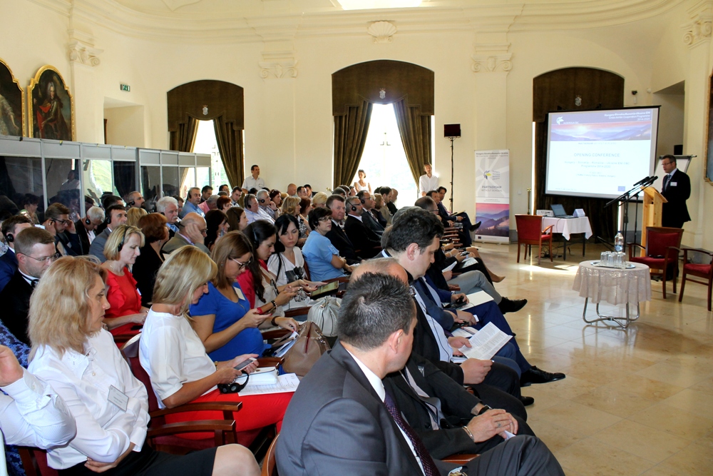 Закарпатська делегація взяла участь у потужній міжнародній конференції в Угорщині.