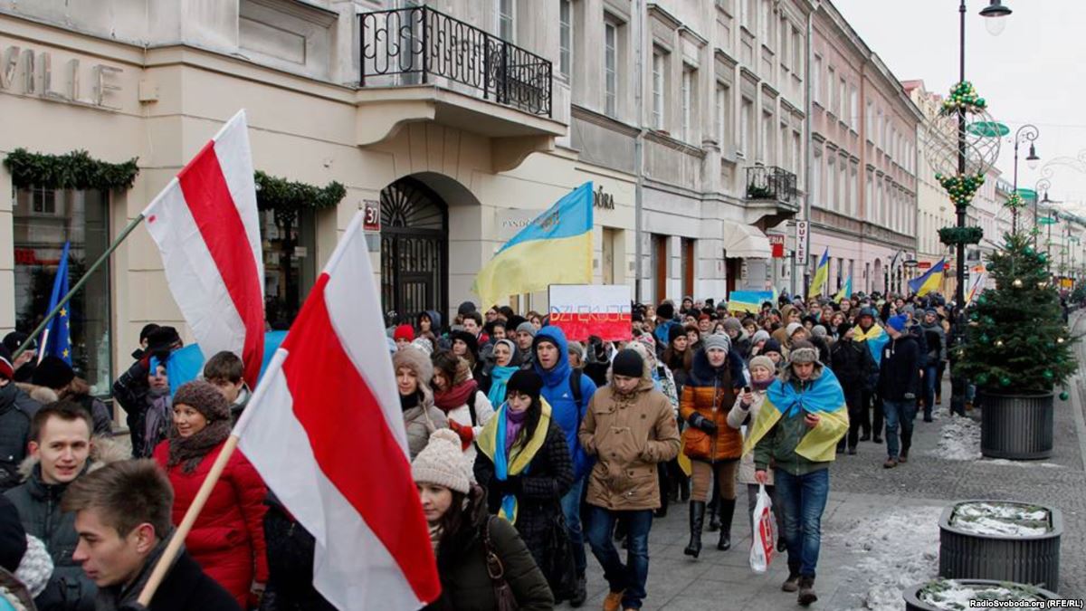 Асоціації в Польщі, що представляють сотні тисяч українських робітників, свідчать про зниження державної підтримки.