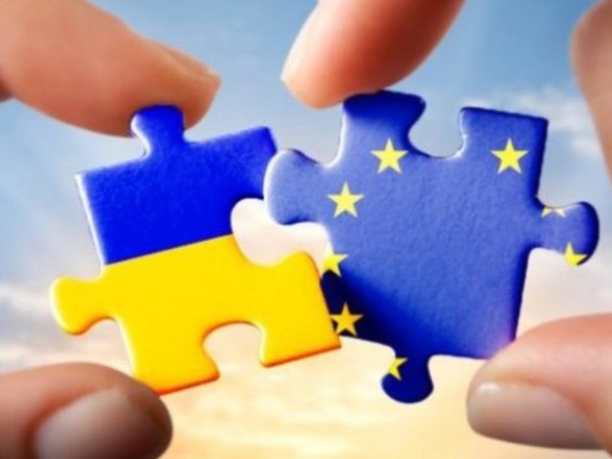 На сегодняшний день Украина находится в «красном списке» Евросоюза относительно пересечения границы. 
