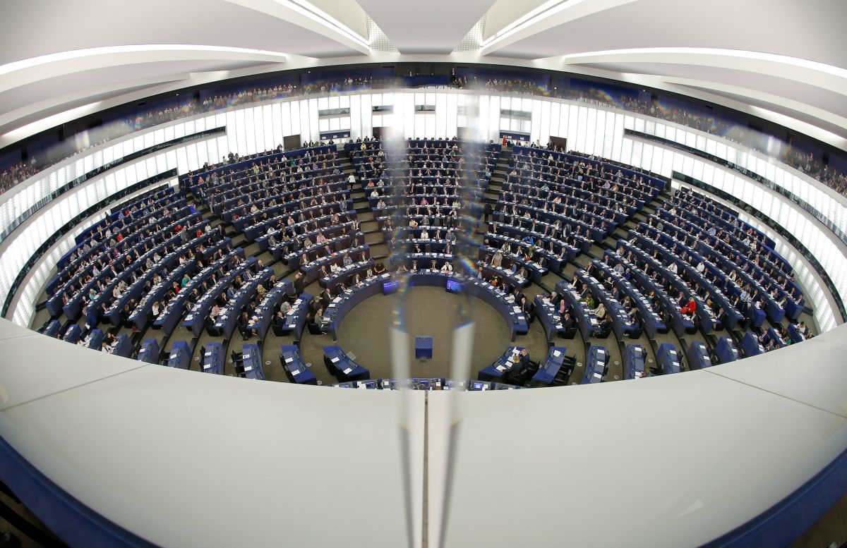 Доповідач Європарламенту із питань безвізового режиму Марія Габріель заявляє, що зробить усе для того, щоб міжінституційний діалог в ЄС щодо 