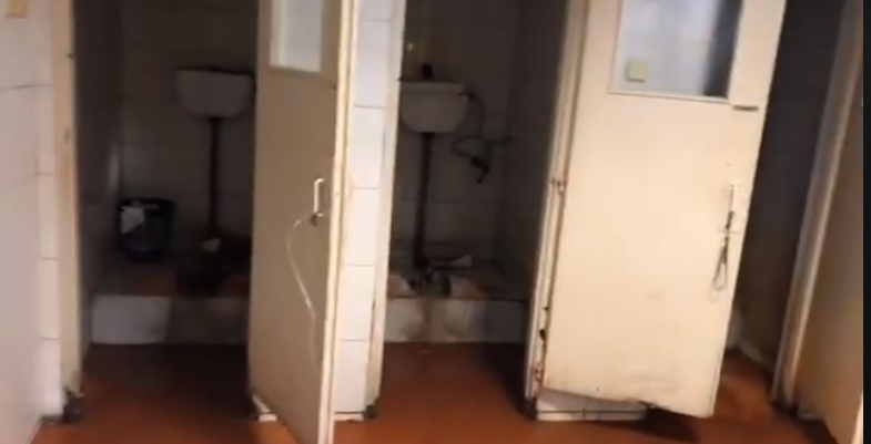 Вбиральні на кордоні України – у жахливому стані. 