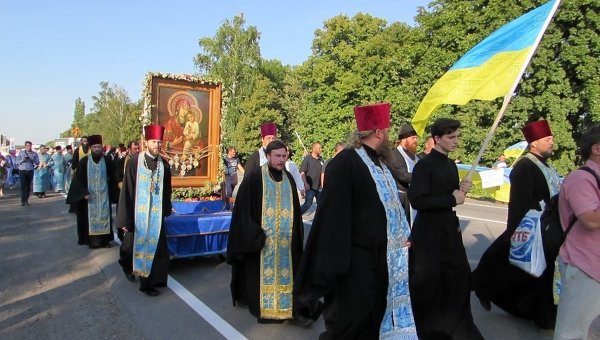 Хресний хід - це зустрічний рух заходу і сходу України - Балашов