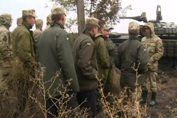Вскоре 13 тысяч украинских воинов, призванных в шестую волну мобилизации, вернутся домой. Мужчины не сдерживают слез, говоря о родных.