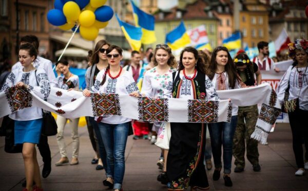 Традиционно в День Независимости Украины в Мукачево пройдет парад вышиванок.