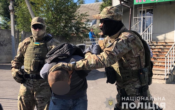 Напередодні суд заарештував чоловіка. Поліція ініціювала перевірку законності дій працівників СІЗО.