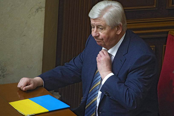 В течение нескольких месяцев украинский генпрокурор Виктор Шокин считался одним из самых больших препятствий в борьбе с коррупцией в Украине.