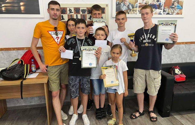 Днями пройшла Літня першість Мукачівського Центру дитячої та юнацької творчості з шахів.

