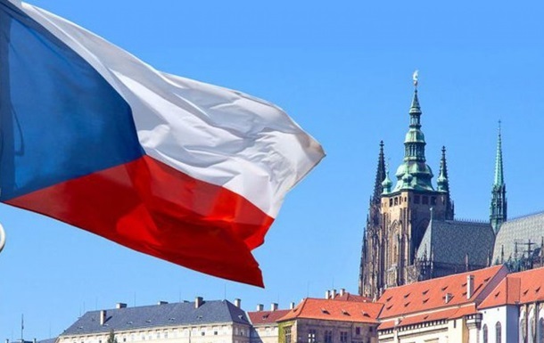 Чехія розширила список безпечних країн, включивши в нього Україну. Це вплине на прохачів притулку в країні.
