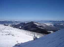 Вчера, 1 марта, в районе г. Драгобрат Раховского района во время катания на лыжах заблудился турист из г. Одесса.