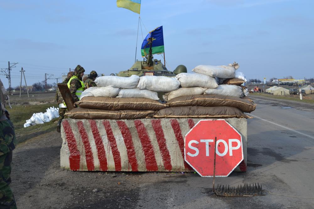 В умовах воєнного стану в Україні запроваджений особливий бещпековий режим.