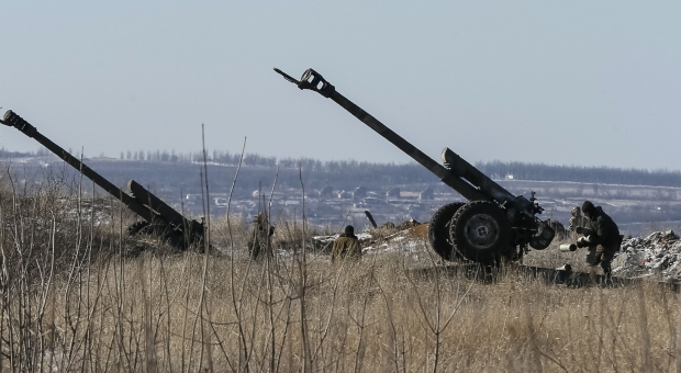 Сегодня планируется начало отвода тяжелого вооружения - Лысенко