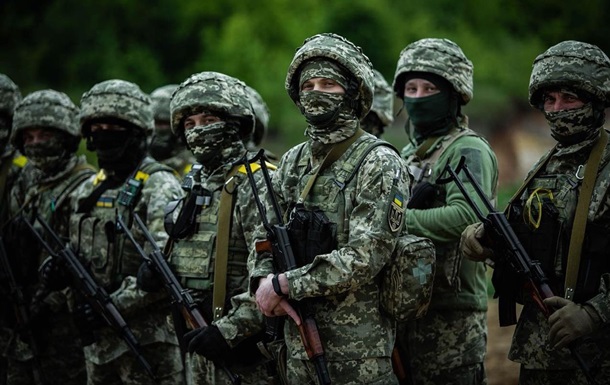 Українські військові добре воюють, оскільки пройшли навчання у закордонних інструкторів та мають 