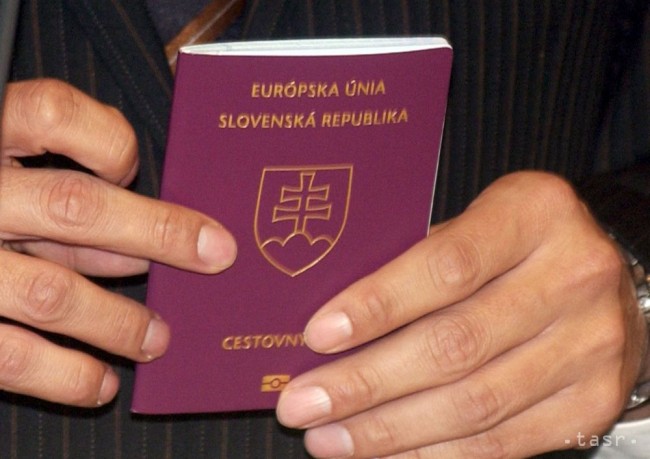 Серед осіб, які у 2013 році отримали громадянство Словаччини – найбільше українців. Всього словацький паспорт отримало 296 людей із 44 країн світу.