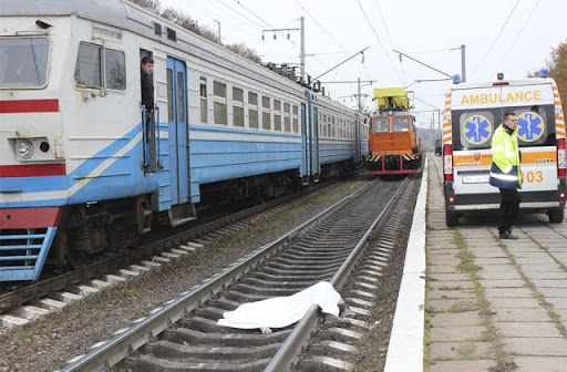 У неділю, 5 жовтня 2020 року, близько 19:00, у місті Мукачево електропоїзд «Мукачево-Лавочне» скоїв наїзд на жінку.