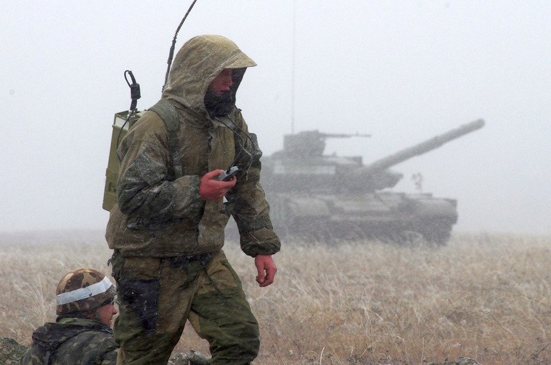 Над Донецким и смотреться смело зафиксированы полеты вражеских беспилотников. 
