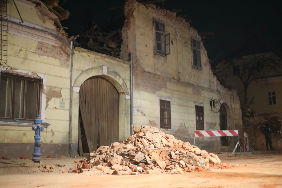 Ці геофізичні  події неможливо не помітити – 10 січня повідомлено про землетрус магнітудою (за шкалою Ріхтера) 2,9 бали на Львівщині.