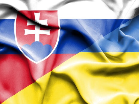 Окрім Угорщини, через свою територію перевозити українське зерно пропонує Словаччина. 