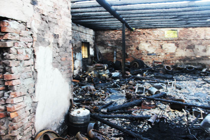 10 августа в 03:00 в Службу спасения «101» поступило сообщение о пожаре в помещении гаража, что в селе Драгово Хустского района.