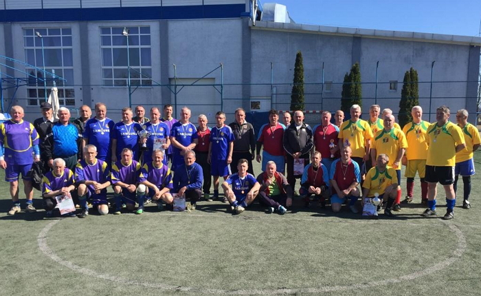 У суботу, 23 березня, у спорткомплексі «Зінедін» відбувся весняний кубок Ужгородського району з міні-футболу серед ветеранів 50 років і старших.