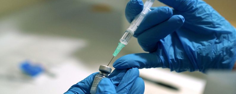 Начало кампании вакцинации обсуждалось сегодня на брифинге в Закарпатской областной государственной администрации.