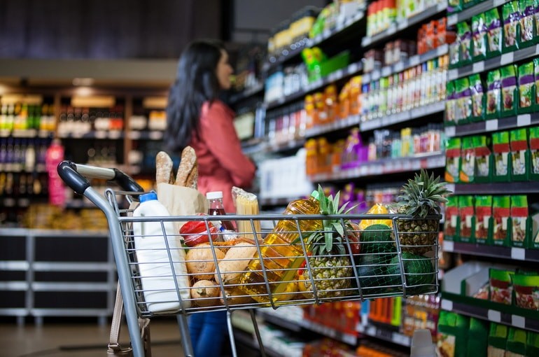 Індекс споживчих цін (інфляції) по області у березні 2019р. порівняно з лютим склав 100,9%, з початку року – 101,7%, по країні відповідно – 100,9% та 102,4%.