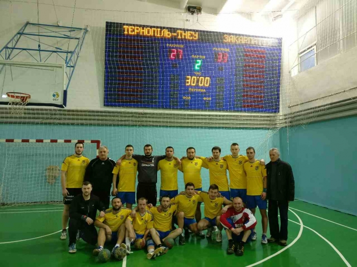 Именно такую цель ставит перед собой мужская гандбольная команда «Закарпатье», которая сейчас выступает в первой лиге Чемпионата Украины.