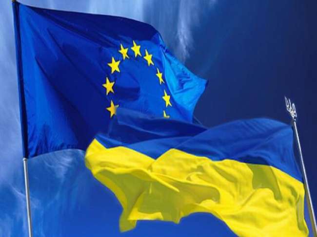 51,2% украинцев выступают за вступление в ЕС - опрос.
