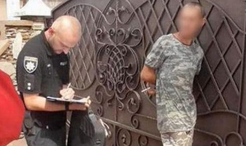 Прокуратура наполягає на триманні під вартою чоловіка, який у Мукачеві незаконно продавав боєприпаси.
   