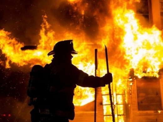 У Колочаві, на Міжгірщині, пожежа знищила надвірну споруду і перекриття житлового будинку.