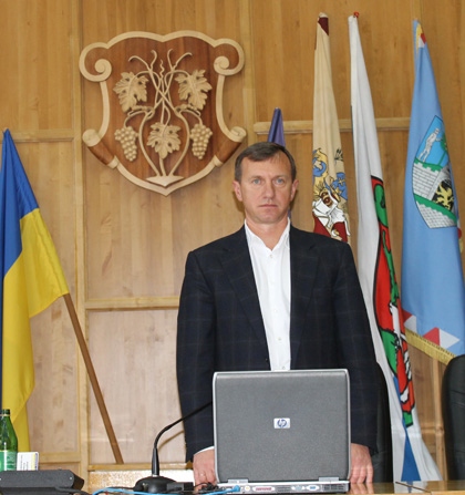 В Ужгородскую городскую раду подали проект решения о досрочном прекращении полномочий городского головы.