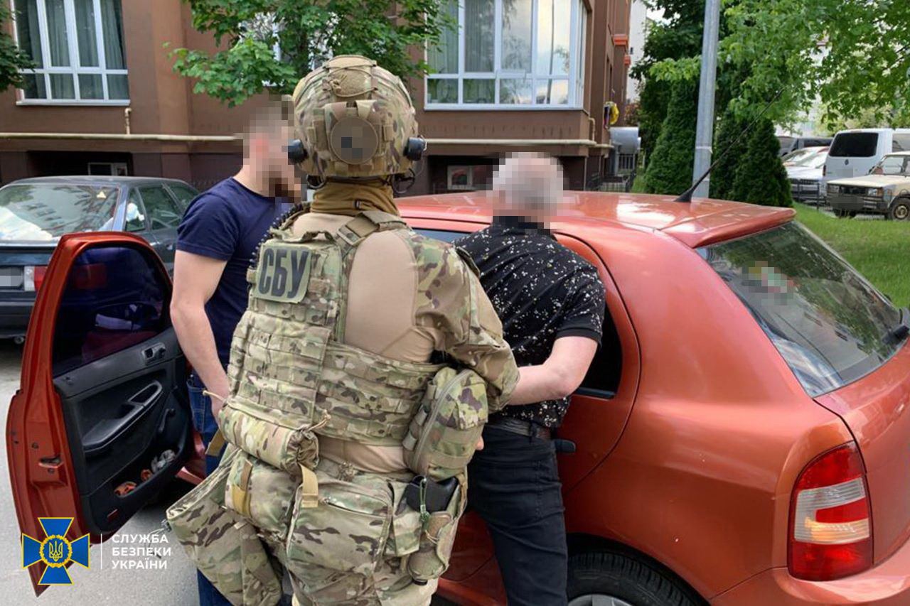 Служба безпеки України ліквідувала ще одну тіньову схему продажу українських товарів для військової промисловості країни-агресора.
