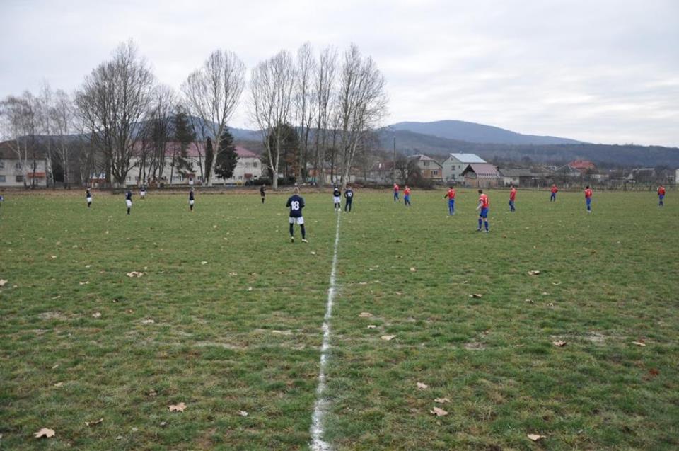 На Закарпатье состоялись футбольные матчи i тура Зимнего первенства