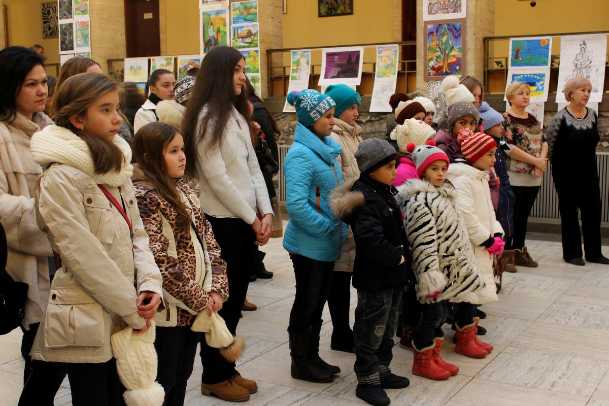 Юні закарпатські художники представлять свою творчість у Києві / ВІДЕО